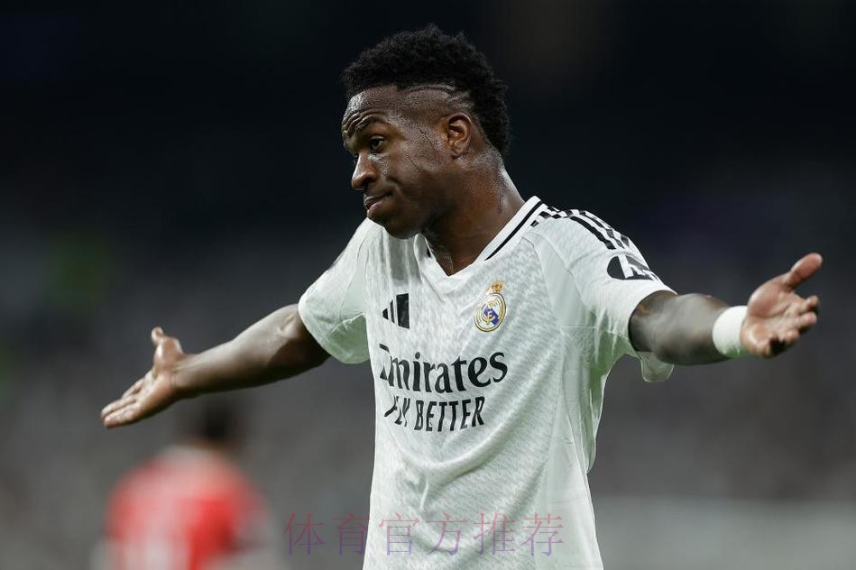 小安切洛蒂:维尼有时会情绪过火 但内心是善良的 小安切洛蒂:维尼有时会情绪过火 但内心是善良的